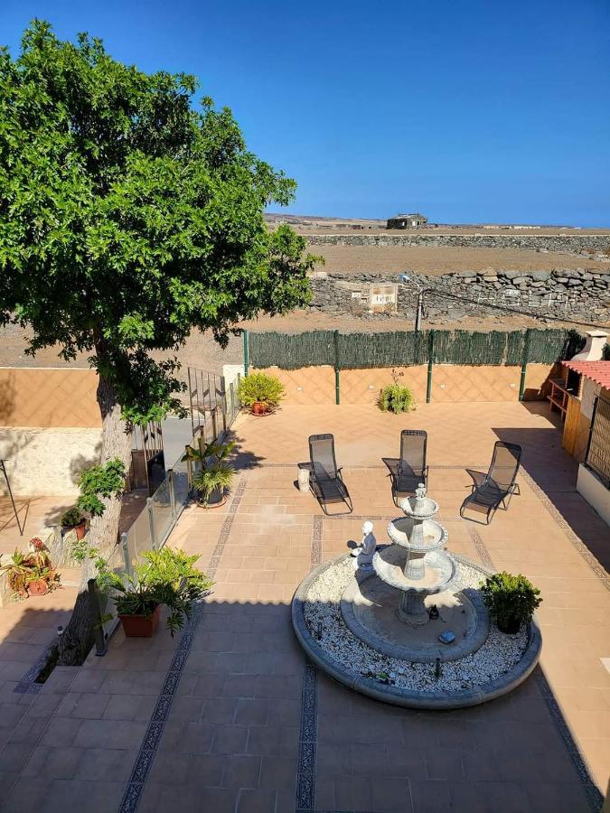 Montana Luna House With Rooms Μασπαλόμας Εξωτερικό φωτογραφία